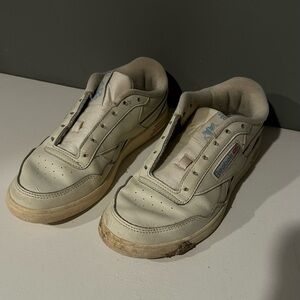 Reebok Cream Sneakers
